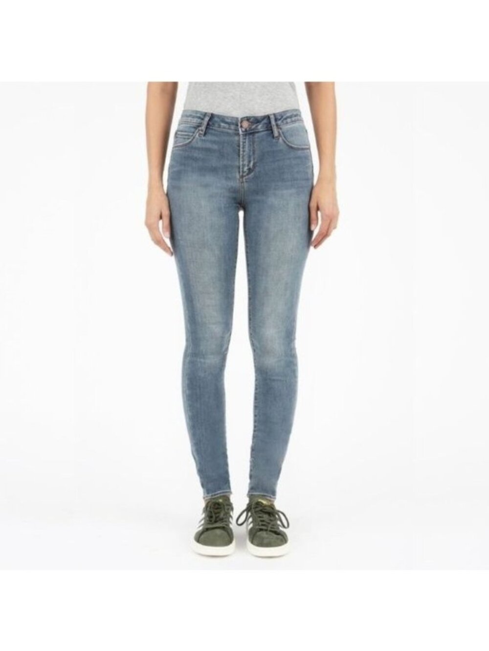 Articles Of Society Sarah Skinny Jeans Dover Color